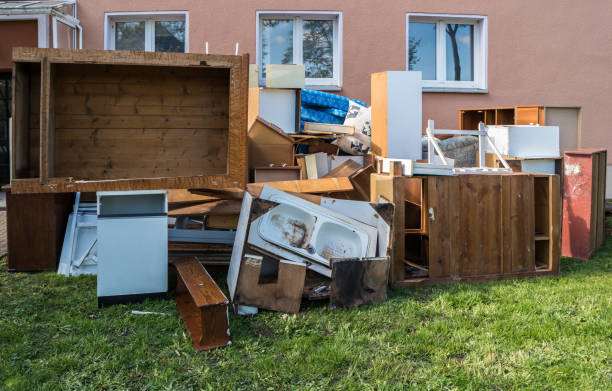 Best Trash Removal Near Me  in Clinton, OH